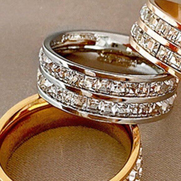 Titanium Steel Double Row Rhinestone Ring - Picture 3 of 3